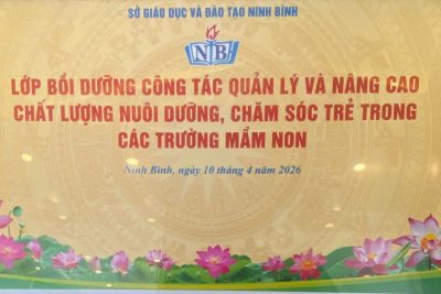 Tham gia bồi dưỡng nâng cao chất lượng nuôi dưỡng, chăm sóc trẻ trong trường mầm non